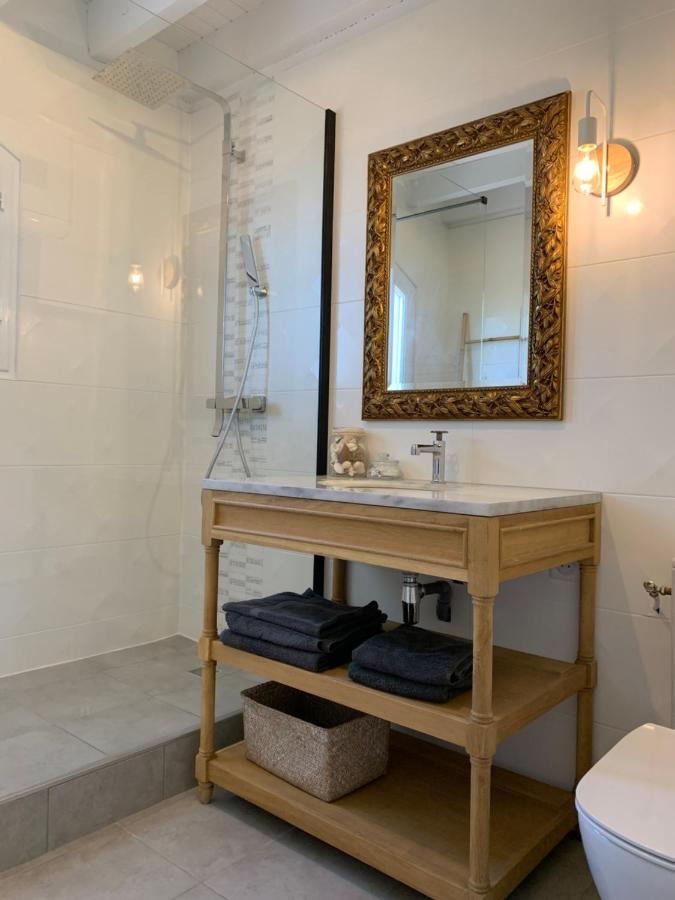 Les Chambres De L'Arestel Ngoại thất bức ảnh