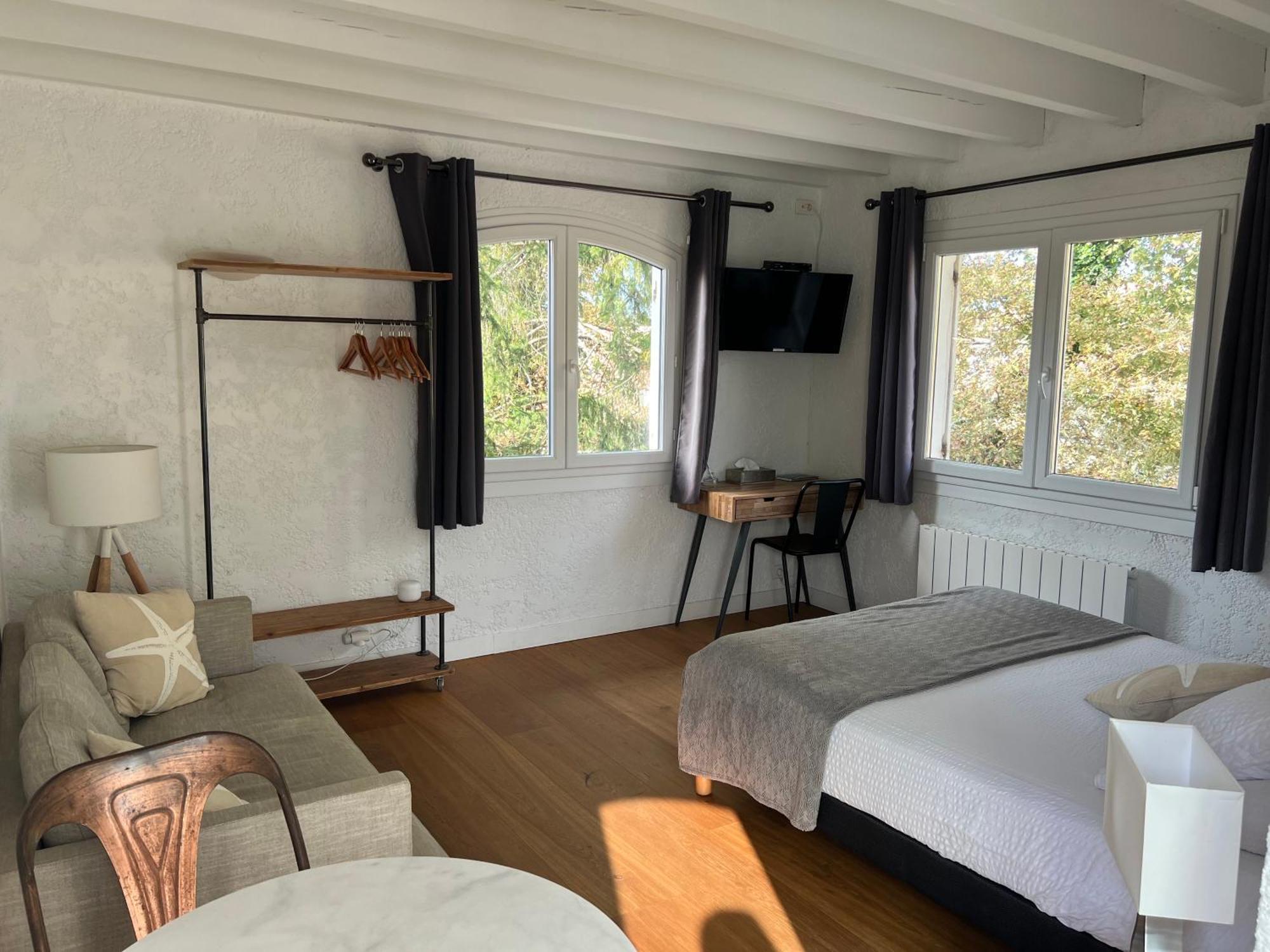 Les Chambres De L'Arestel Ngoại thất bức ảnh